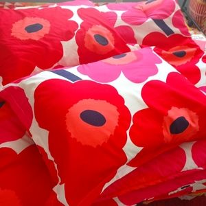 Marimekko Red Poppy Comforter Set